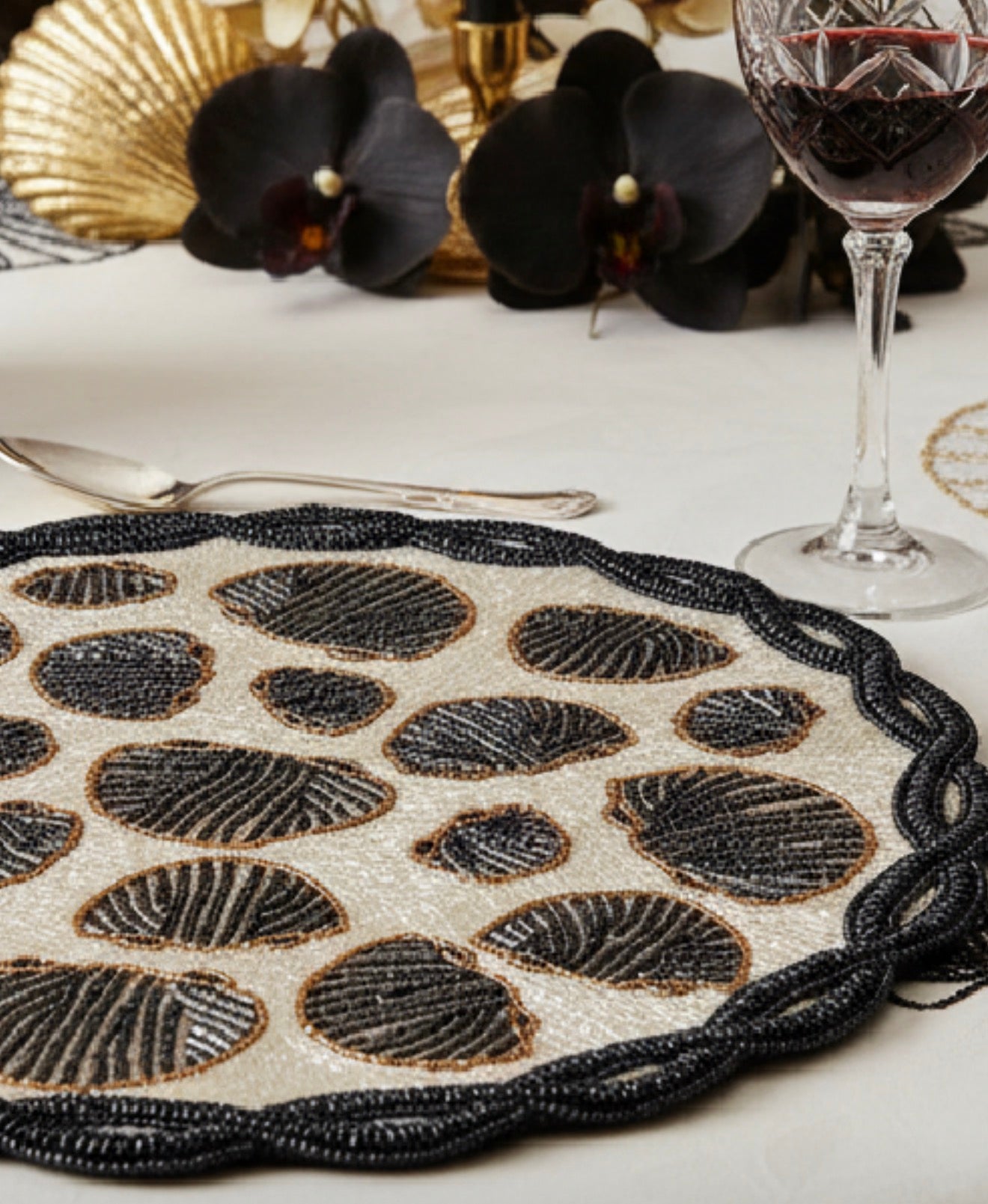 Sample Twisted Shells Beaded Placemat x 1