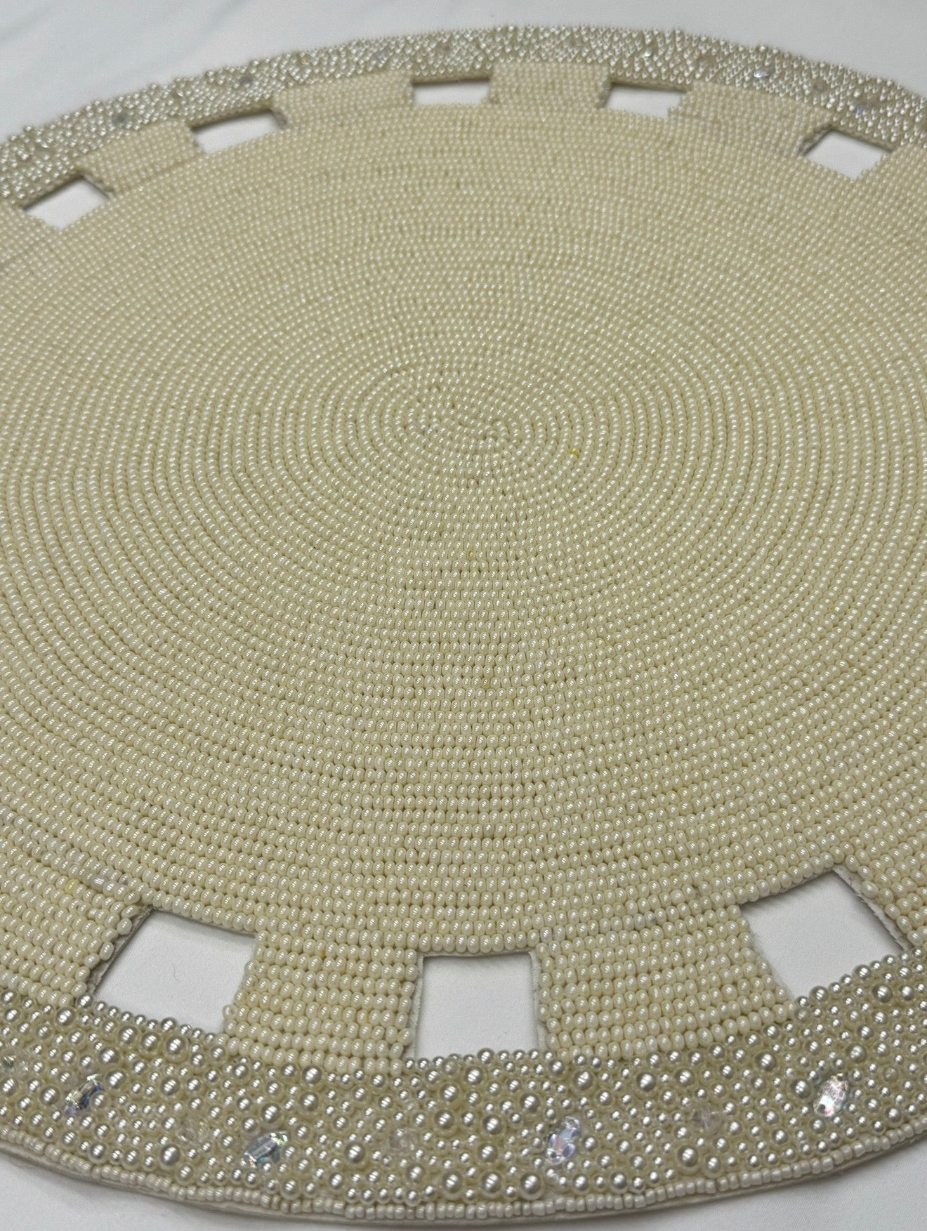 Sample Beaded placemat for Bow ribbons. x 1
