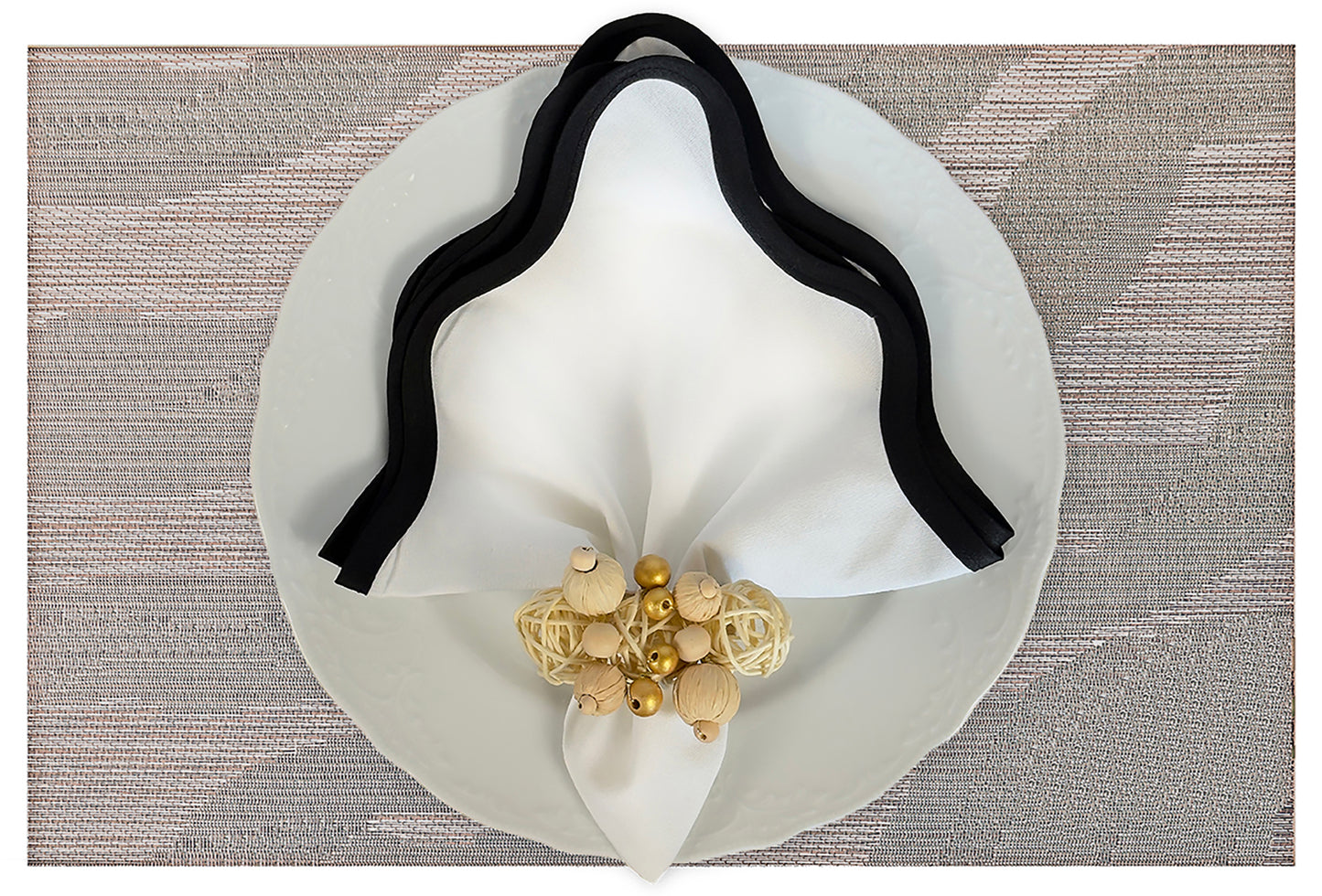 Wave Rectangle Woven Placemat in Ivory, Set of 4