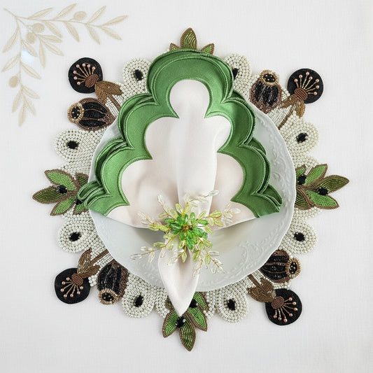 The Jewel Flower Napkin Ring, Set of 4