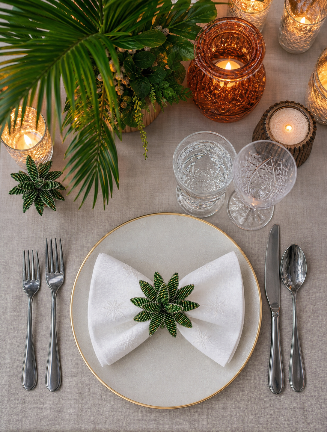 Palm Napkin ring