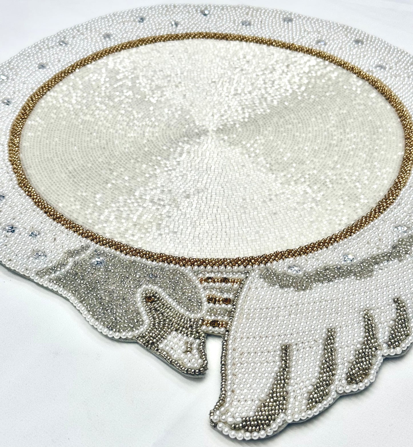The Swan Lake Beaded placemat, 1 piece