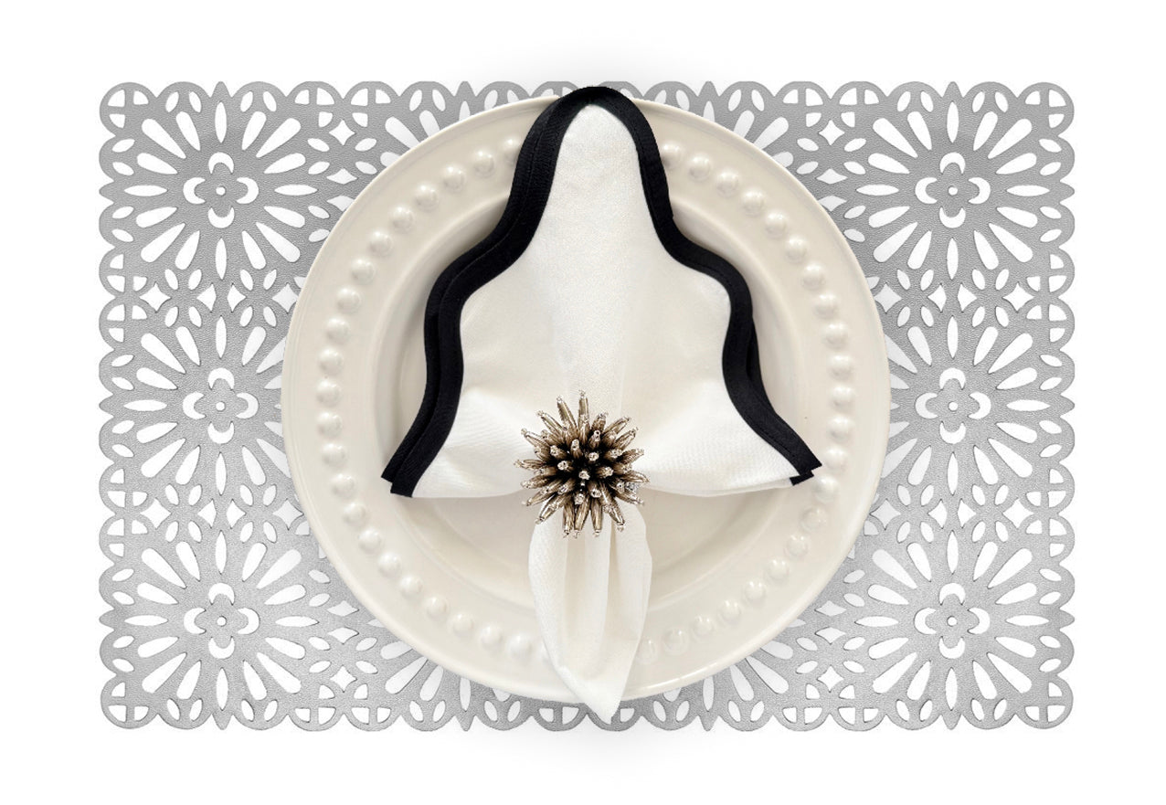 Flower Tile Rectangle Placemat in Silver, Set of 4