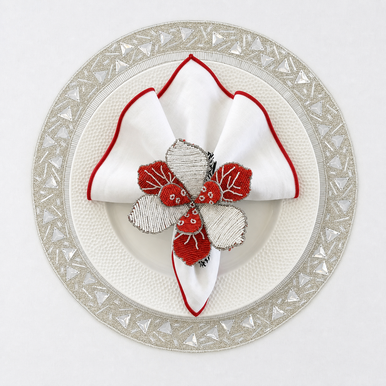 The Chandelier Beaded placemat, Set of 2
