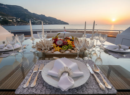 Bright Flower Rectangle Placemat in Silver, Set of 4