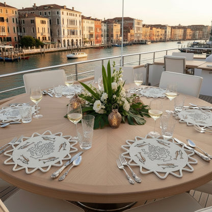 The Ocean Beaded placemat in White, Set of 2