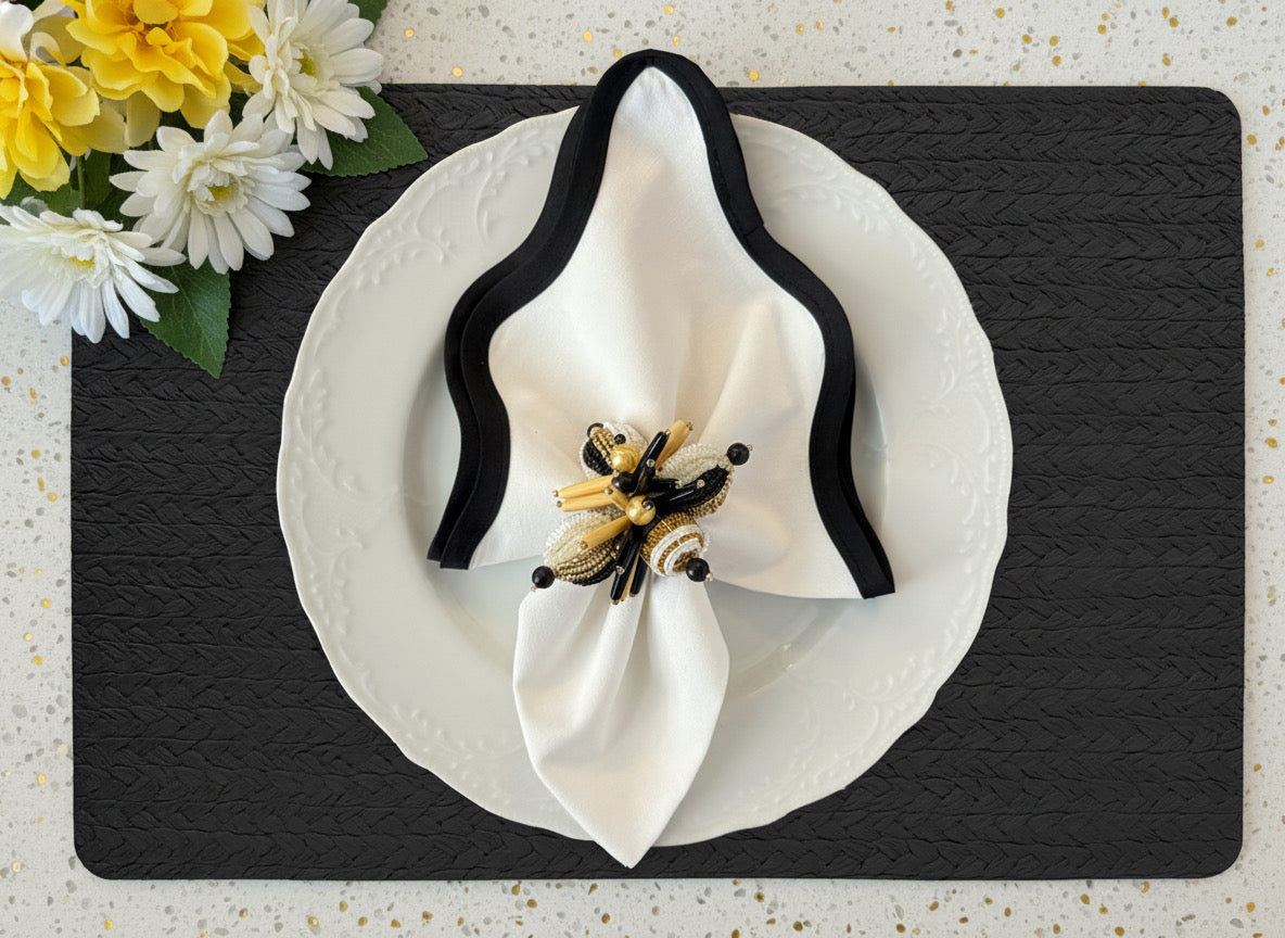 Wheat Rectangle Placemat in Black, Set of 4