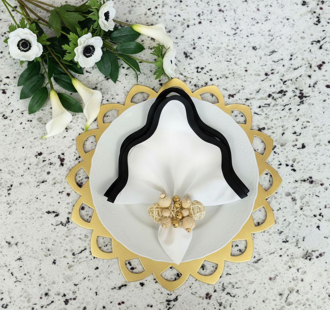 Star Placemat in Gold, Set of 4