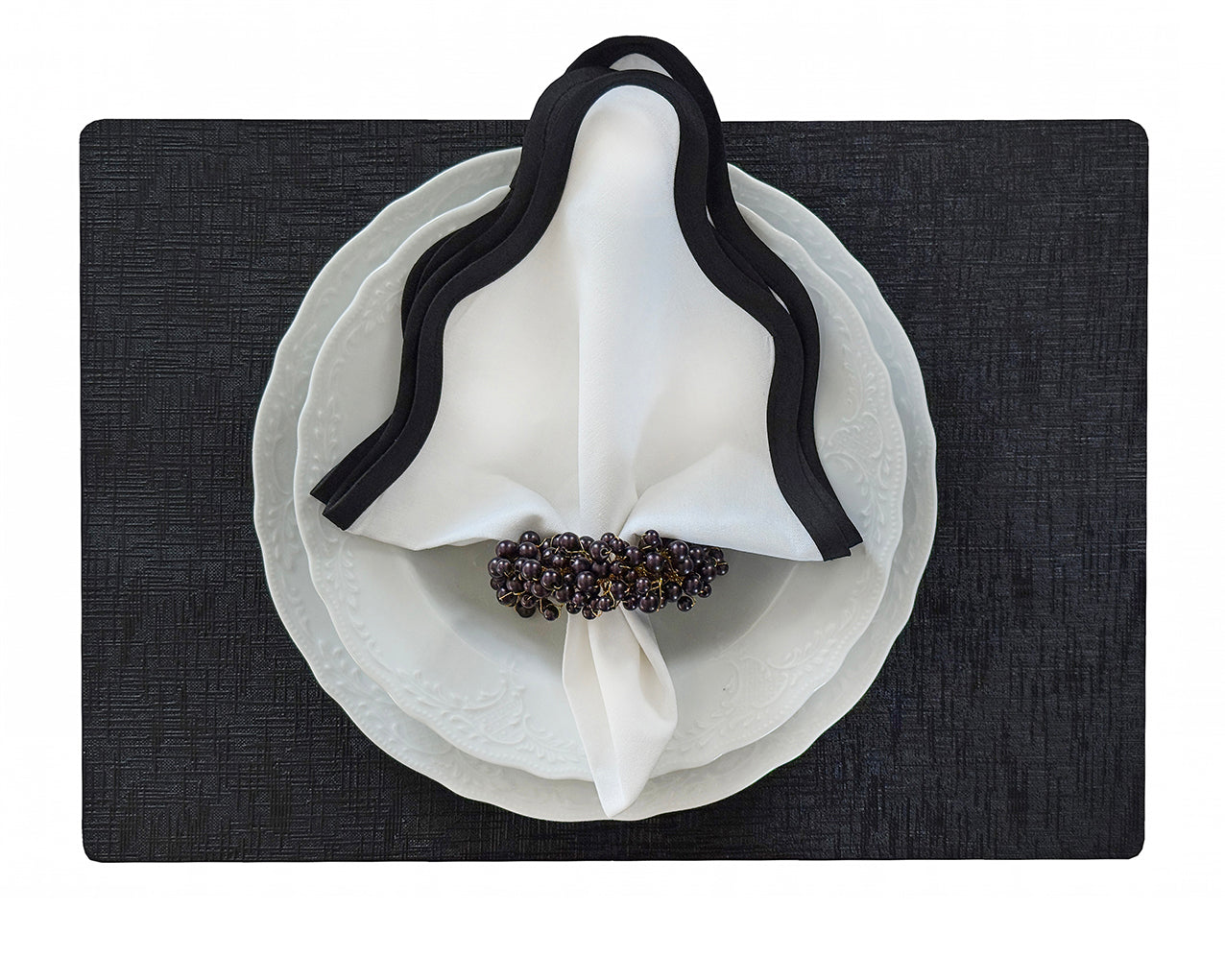 Metallic Rectangle Placemat in Black, Set of 4