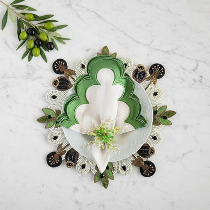 The Jewel Flower Napkin Ring, Set of 4