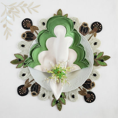 The Jewel Flower Napkin Ring, Set of 4