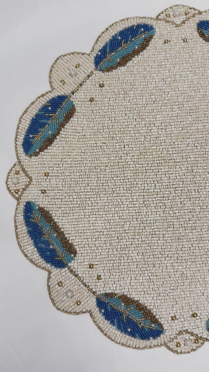 The Feathers Beaded placemat, Set of 2
