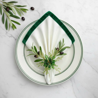 The Jewel Flower Napkin Ring, Set of 4