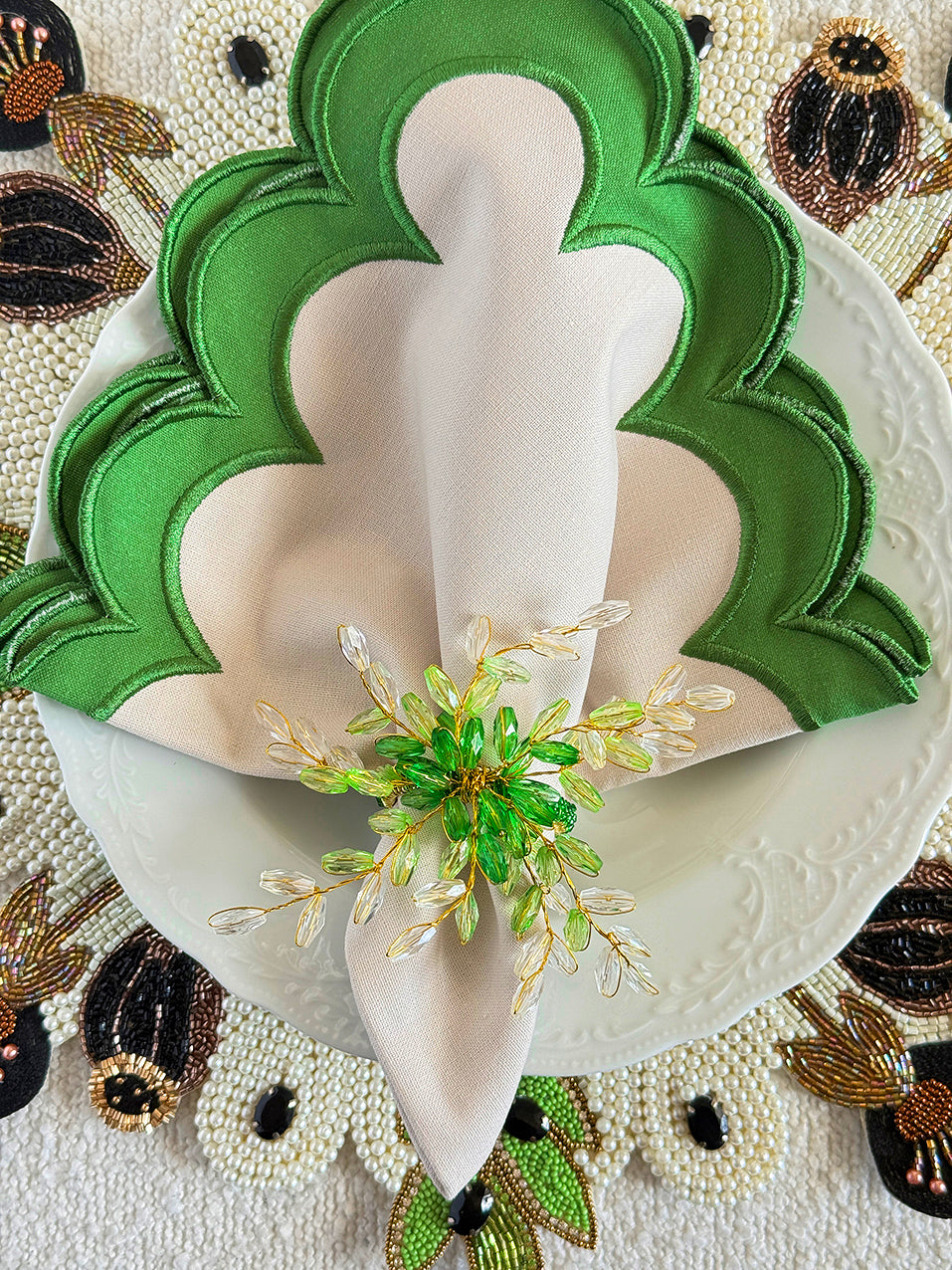 The Jewel Flower Napkin Ring, Set of 4